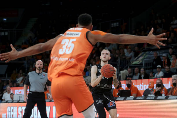 自然干预 自然干预